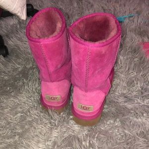 Pink Ugg..Only worn a few times!!
